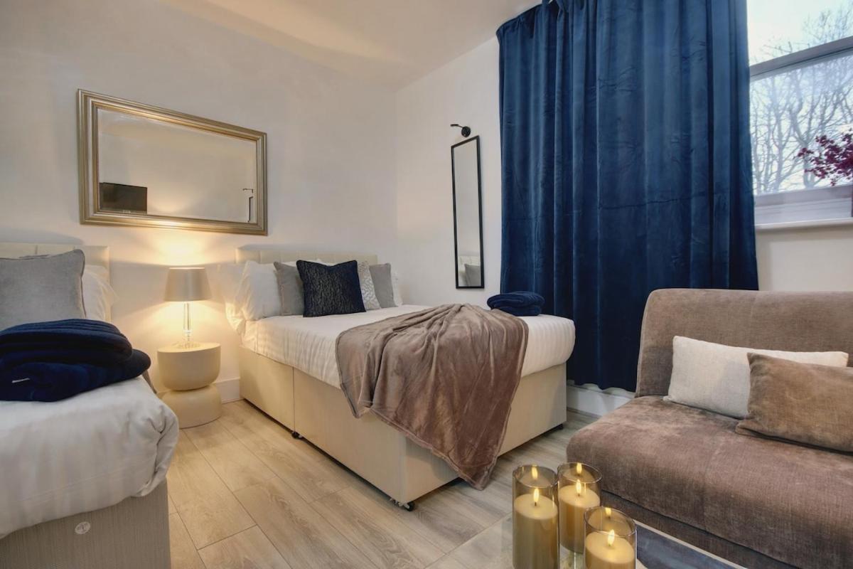 Aylward S14, Near Centre And Gunwharf Quays Appartement