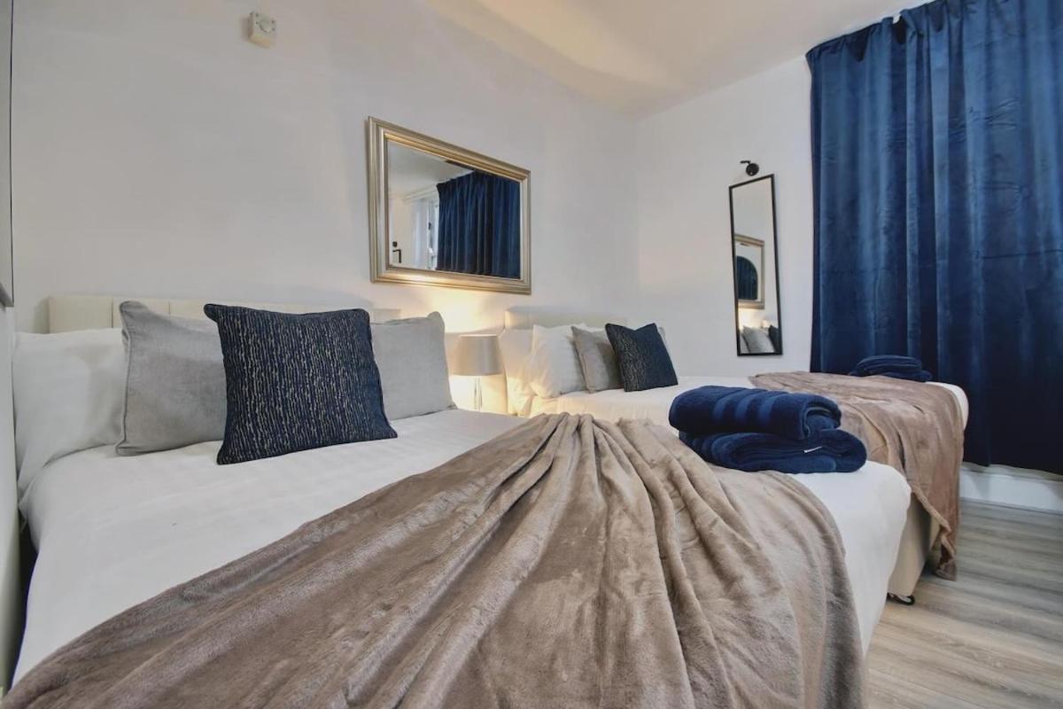 Aylward S14, Near Centre And Gunwharf Quays Appartement *